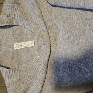 Women's  sweater